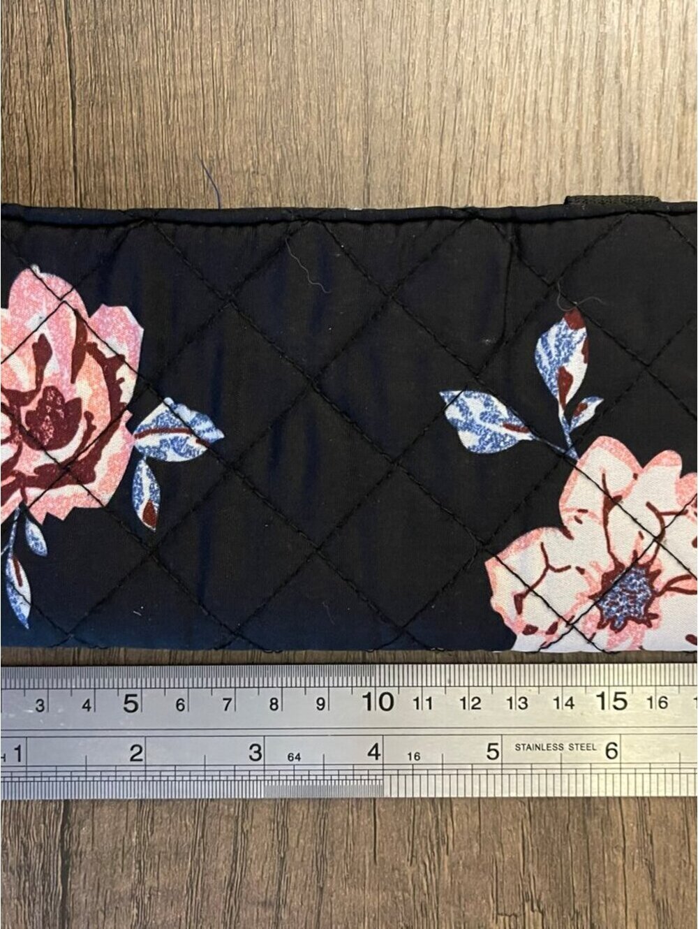 Black Floral Quilted Wallet (Vera Bradley–Style) - Picture 5 of 6